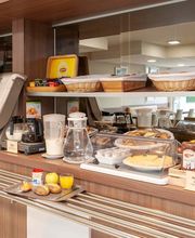 B&B HOTEL Saint-Jean-de-Luz image 11