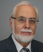 Rechtsanwalt und Notar a.D.
Hubertus Mayer