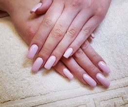 Stars Nails & Cosmetics Bild 8