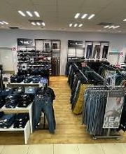 AWG Mode Center Bernsdorf Bild 9