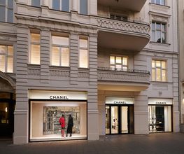 CHANEL BOUTIQUE BERLIN Bild 3