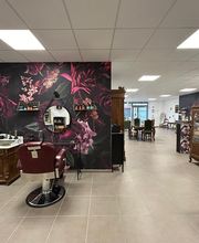 CELINE AT HOME COIFFURE image 14