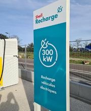 Shell Recharge Charging Station image 1
