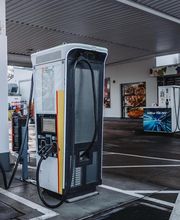 Shell Recharge Charging Station Bild 11