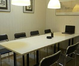 centro-estudios-magister-mesa-estudios-03.jpg