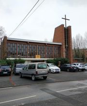 Label Épicerie est située dans l'ancienne église St Pierre, entre le quartier Hoche (Petit Steendam) et le quartier St Pierre. Les adhérents vous proposent : des ateliers DIY, un repair-café, ...