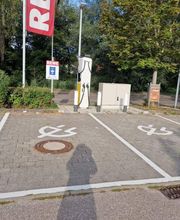 Shell Recharge Charging Station Bild 1