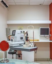 Opticien VITROLLES Optical Center image 5
