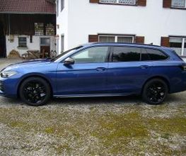 VW Passat Variant B9 R-Line