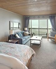 Lanai at the Cove image 3