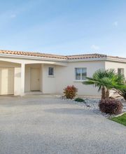 Maisons Du Pays image 2