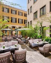 Mandarin Garden - outdoor courtyard