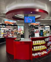 check-out-schalter-amavita-apotheke-bücheli-center