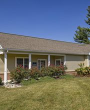 Lake Club Apartments image 16