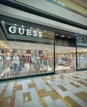 GUESS imagen 2
