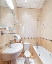 Hôtel de Platanes image 3