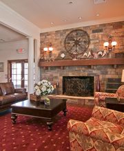 Broadlands Apartments image 4