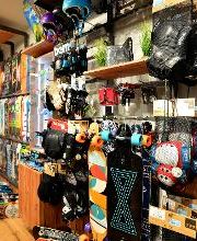 Blue Tomato Shop Hannover Bild 4