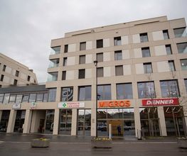 batiment-pharmacie-sun-store-romont