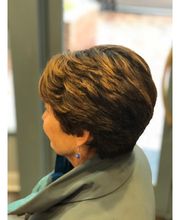MOXee Salon & Spa image 1