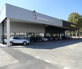 Opel Ford Garage Berthier Agent image 3