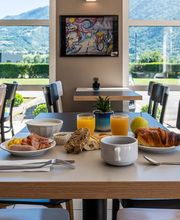 B&B HOTEL Saint Jean de Maurienne image 12