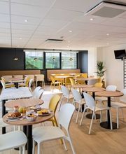 B&B HOTEL Paris Vitry-sur-Seine image 2