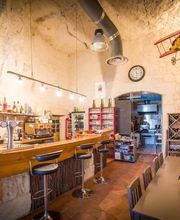 Le Bistroglo image 7