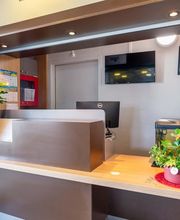 B&B HOTEL Lyon Saint-Bonnet Mi-Plaine image 9