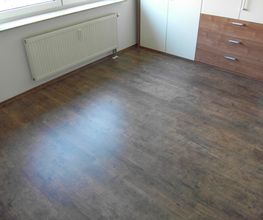 Laminat verlegen Karlsruhe.JPG