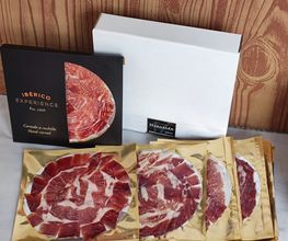 pack-regalo-jamon-de-bellota-c-mano-scaled.jpg