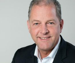 Geschäftsinhaber Dipl.  Kaufm. Dirk Schneidewind