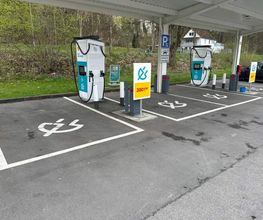 Shell Recharge Charging Station Bild 1