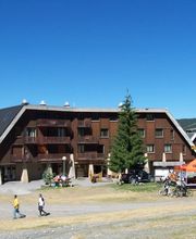 Hôtel Le Saint-Jean image 2