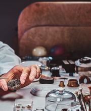 Elegance Uhren und Schmuck GmbH Bild 3