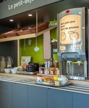 B&B HOTEL Châteauroux Aéroport image 2