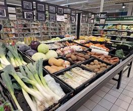 Intermarché SUPER Le Palais image 11