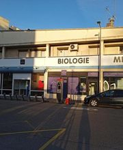 Laboratoire de Bron Hôtel de Ville - BIOGROUP RHONE ALPES image 1