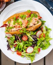 YOT Bar & Kitchen image 8