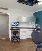 Dr. med. dent. Krähenbühl Michel Bild 12