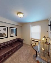 Rugby Square Apartments image 18