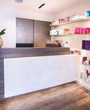 Dätwyler Intercoiffure Mitlödi GmbH Bild 3