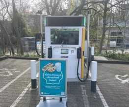 Shell Recharge Charging Station Bild 1