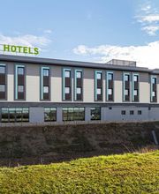 B&B HOTEL Massieux Genay image 1