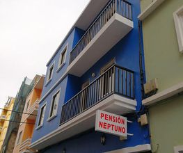 pension-neptuno-exterior-02.jpg