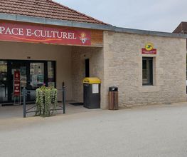La Banque Postale image 1
