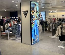 GUESS imagen 3