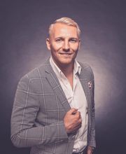 ERGO Versicherung Matthäus Aniol Bild 2