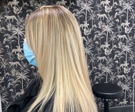 Le Salon De Coiffure image 16