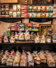 The Pink House Tea Room & Bnb image 16